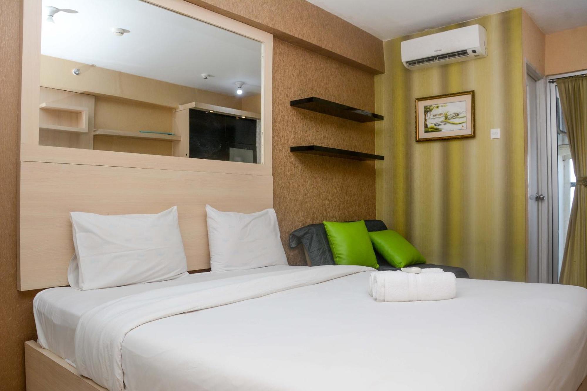 Comfort And Spacious Bassura By Travelio * Jakarta